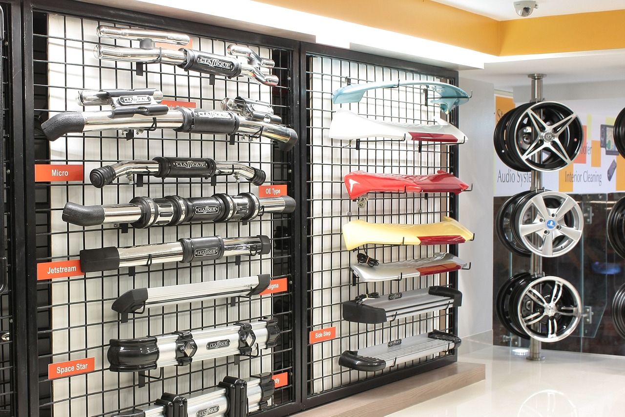 Customizing your ride has never been easier than with Rally Maestro’s colossal assortment of accessories for your car and for your driving. 